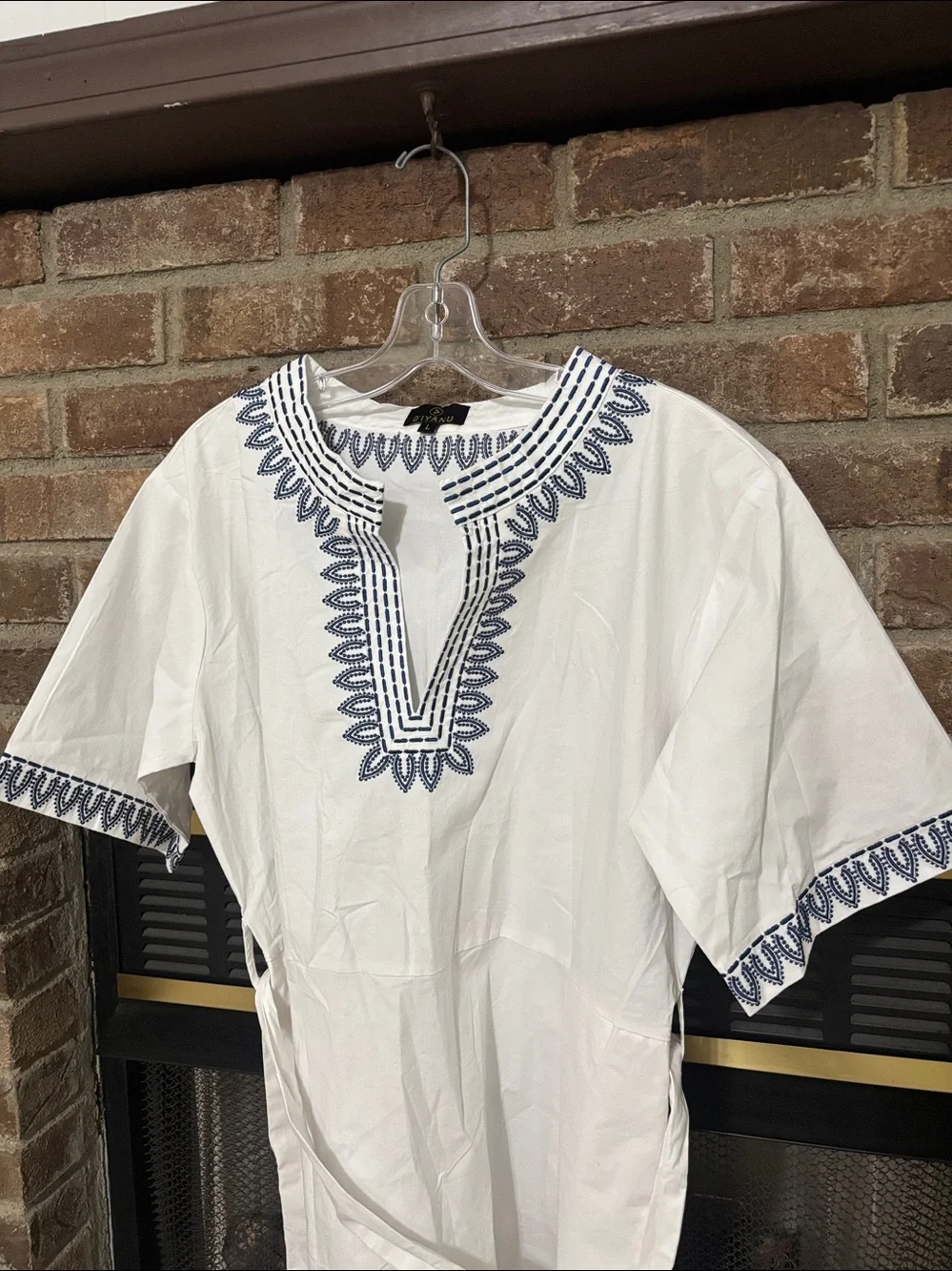 D’iyanu White Embroidered Tunic - Blue Trim Tie Waist Dress Size L NWOT